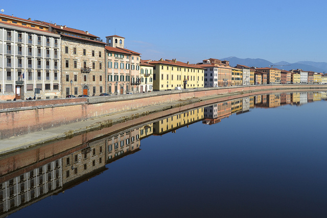 Along the Arno Winter by J. Kunst at Flickr